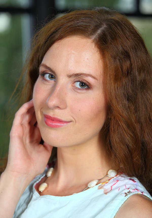 Оксана, 19 лет, 4 размер груди